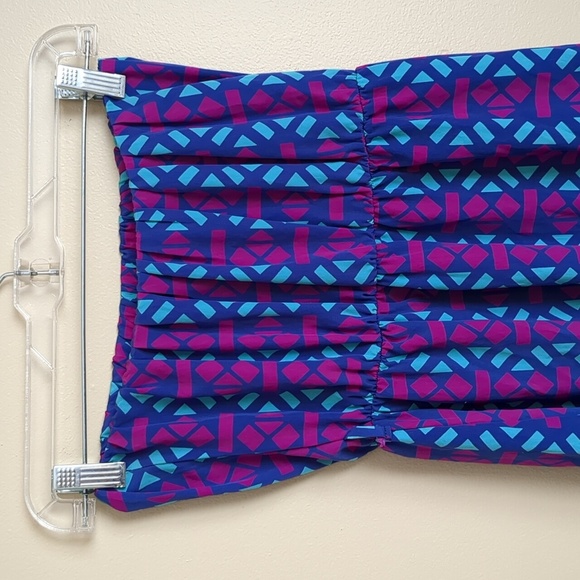Small Toska Dress Bright Geometric No Sleeves Gathered at the Waist Hi Lo - Picture 9 of 11
